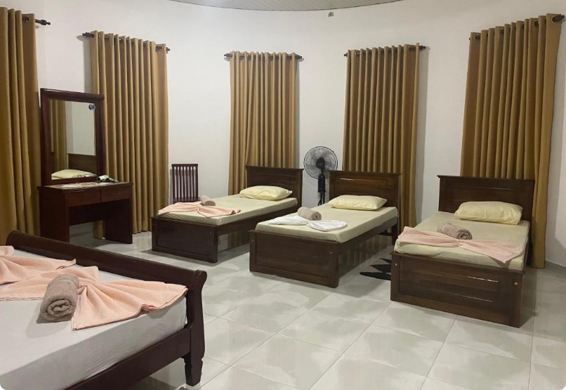 Deluxe Lagoon View Room